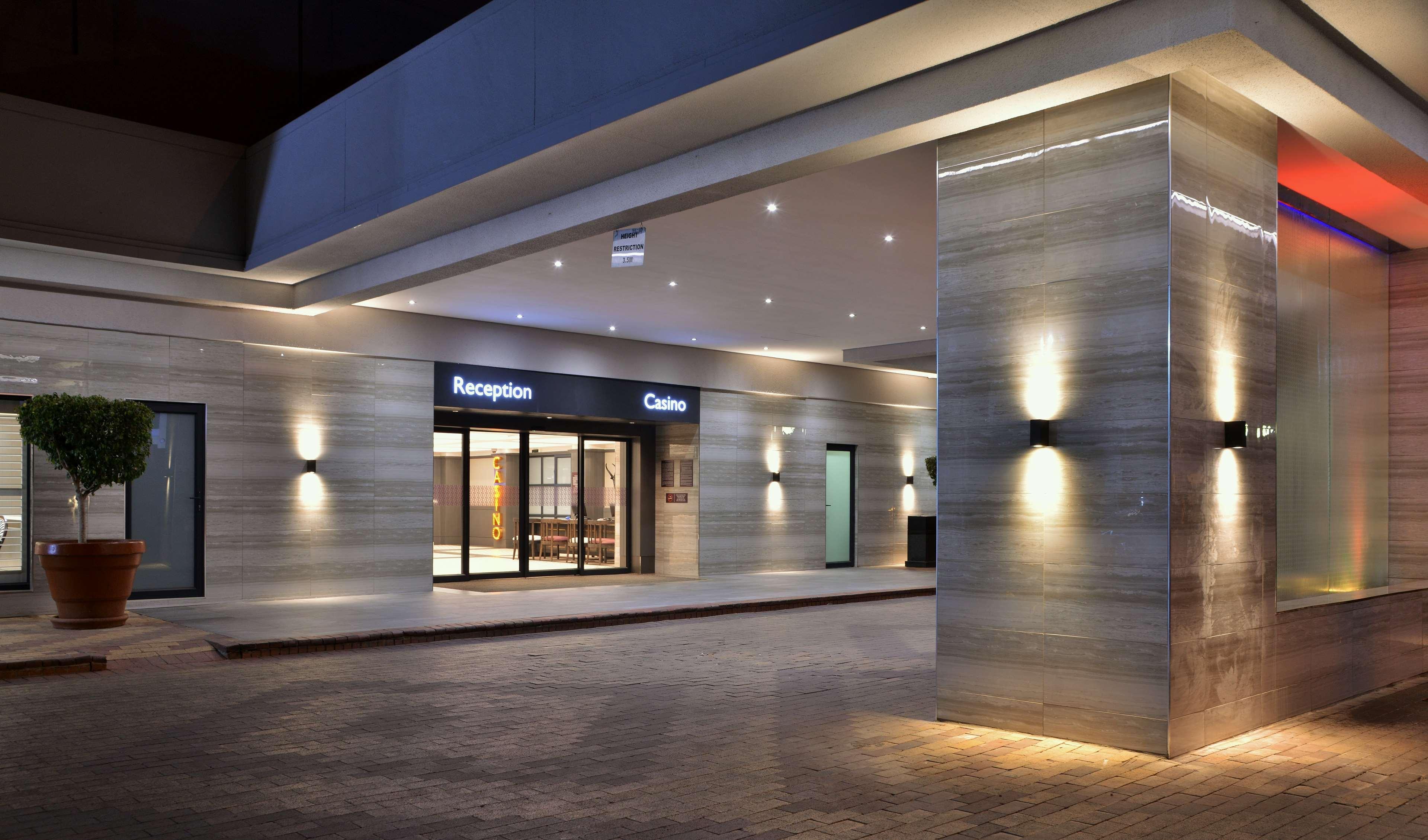 Avani Gaborone Resort & Casino Exterior photo